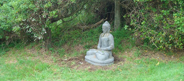 Buddha-on-the-green-1